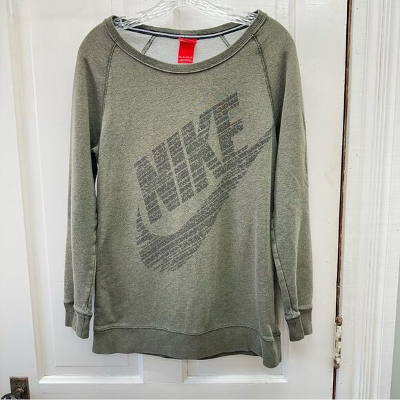 Nike boat neck army green sweatshirt women's extra small oversized - Picture 1 of 3